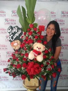 prestigioso arreglo con pin